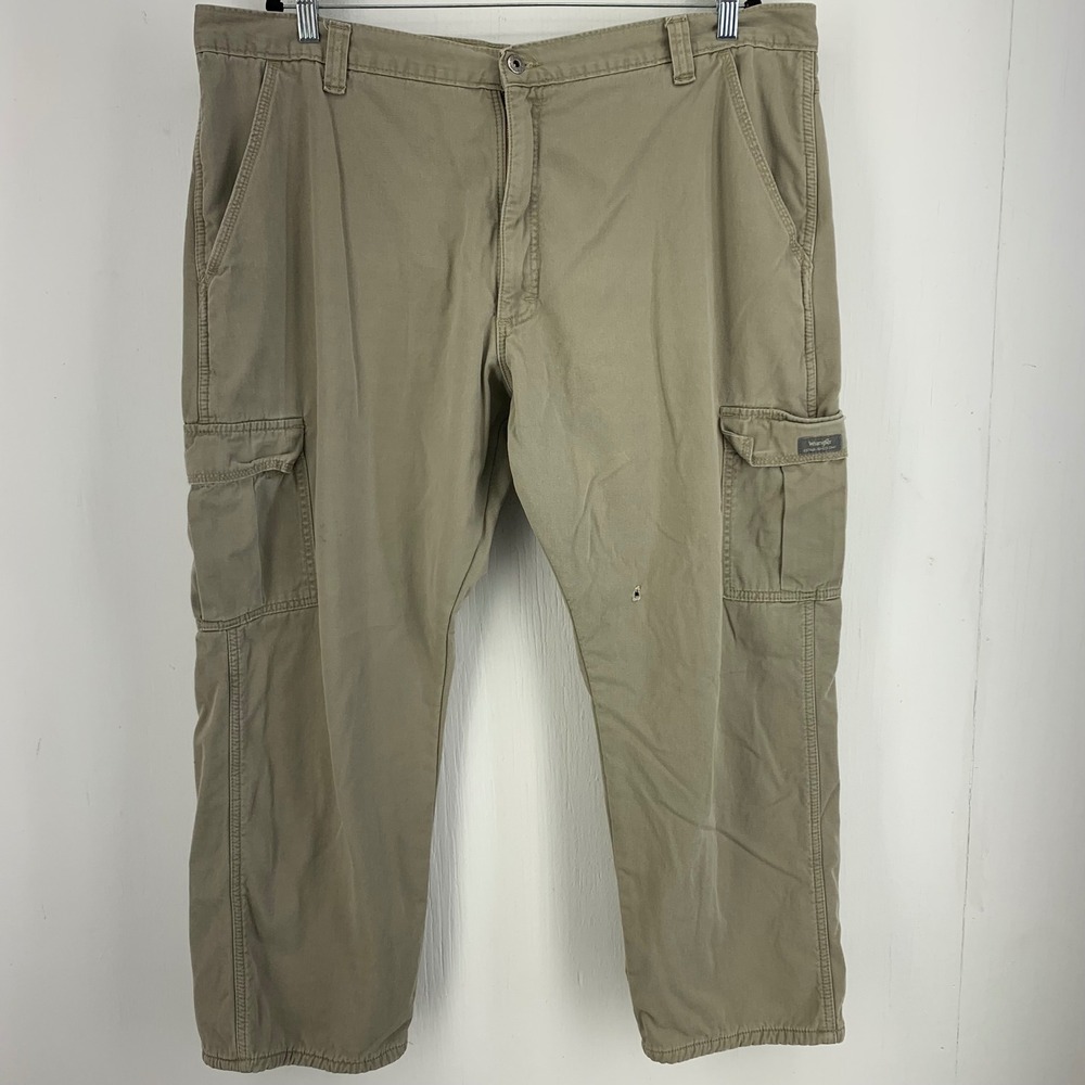 Wrangler Mens Fleece Lined Cargo Pants Khaki Tan 42x28 Workwear Warm Outdoor